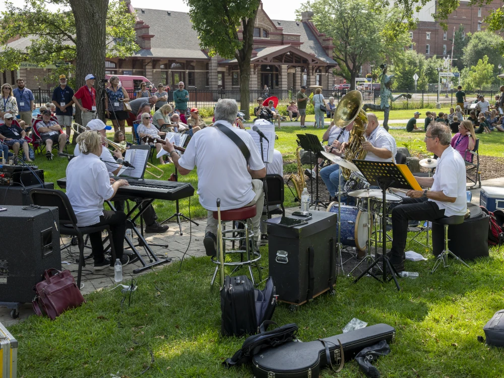 Red Wing Dixieland Concert