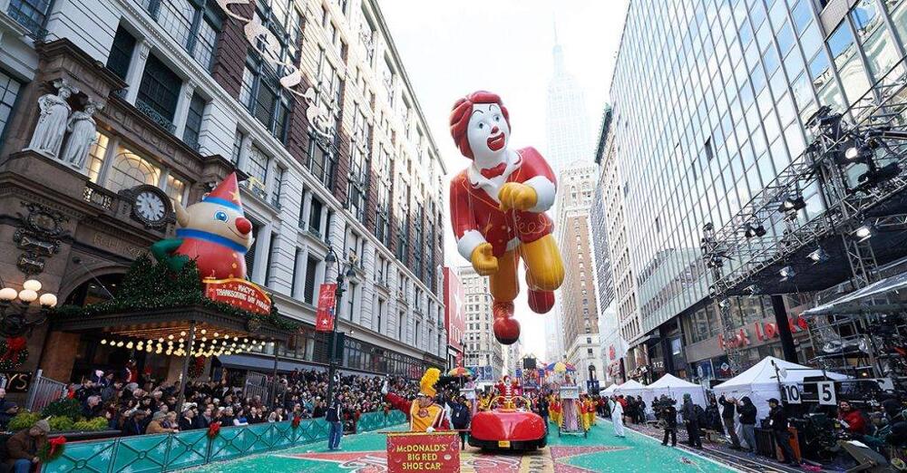 Ronald McDonald float in Macy's Day Parade